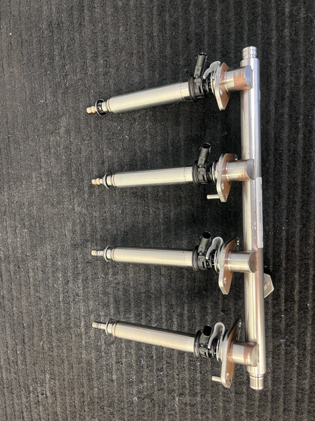 2019-2023 Mercedes-Benz C300 GLC300 E350 Fuel Rail 4 Injectors OEM A2640701000 - eBay image 2
