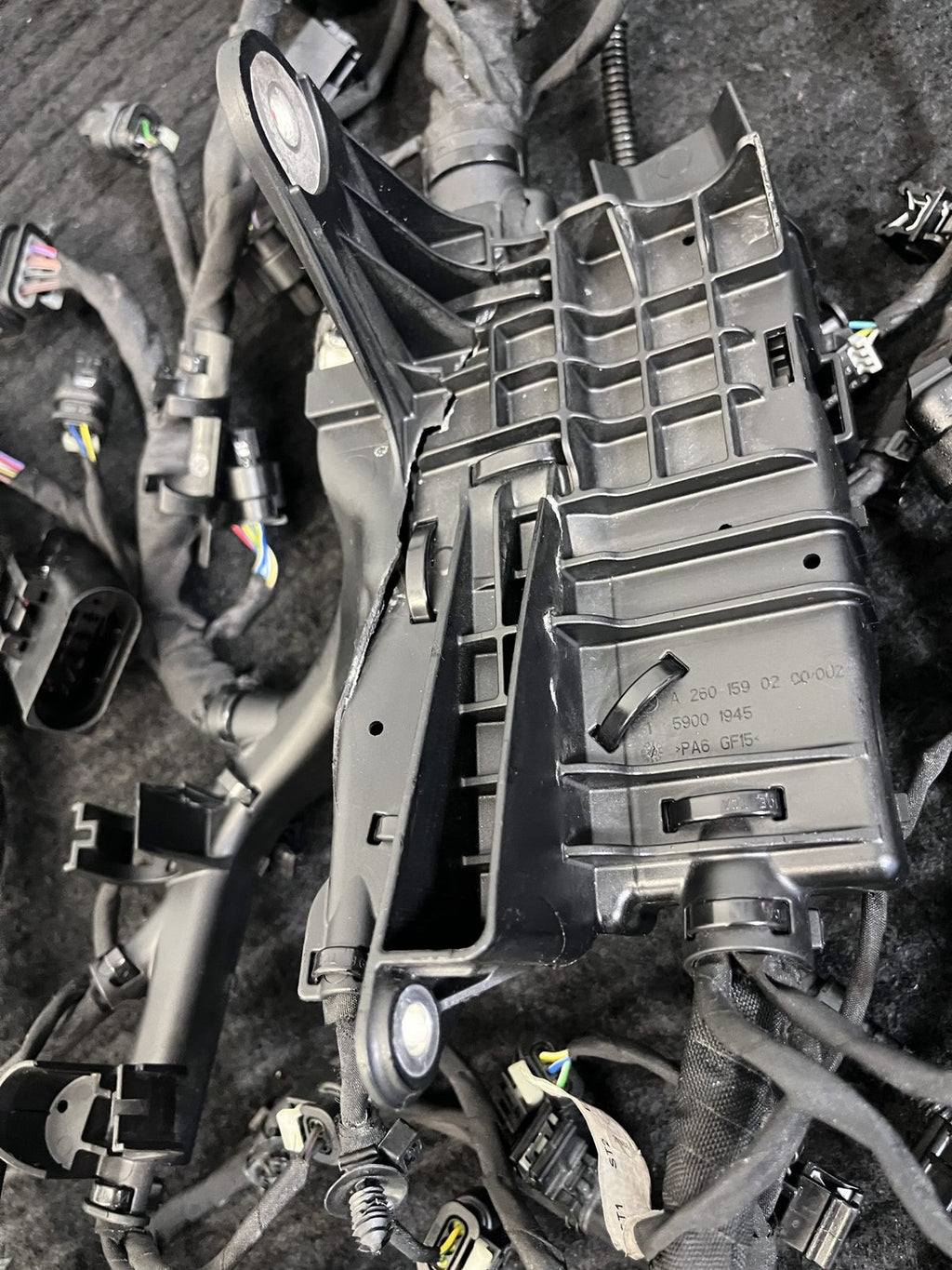 Mercedes-Benz M260 2.0L Engine Wiring Harness Loom Fuse Distribution Box OEM Used - eBay image 5