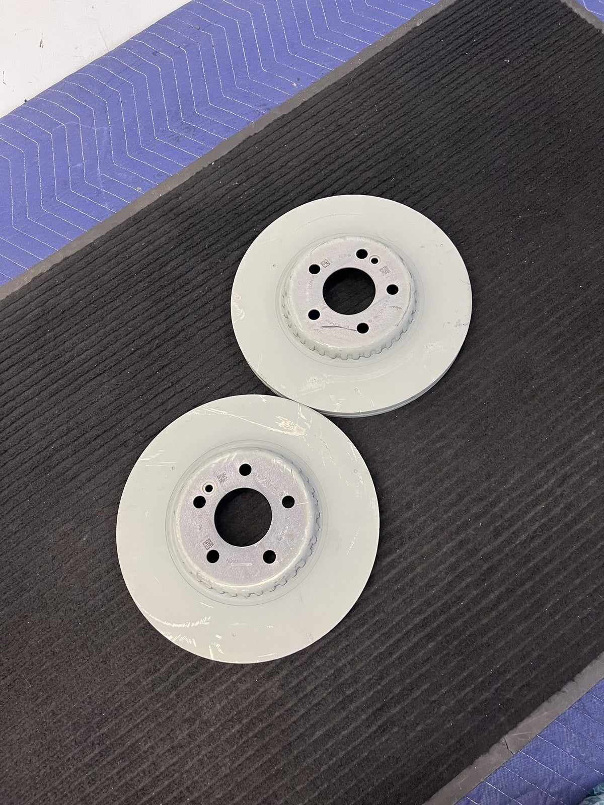 2023-2026 Mercedes-Benz C43 CLE450 E350 E450 GLC300 Rear Rotors Pair OEM A2234233300 - eBay image 5