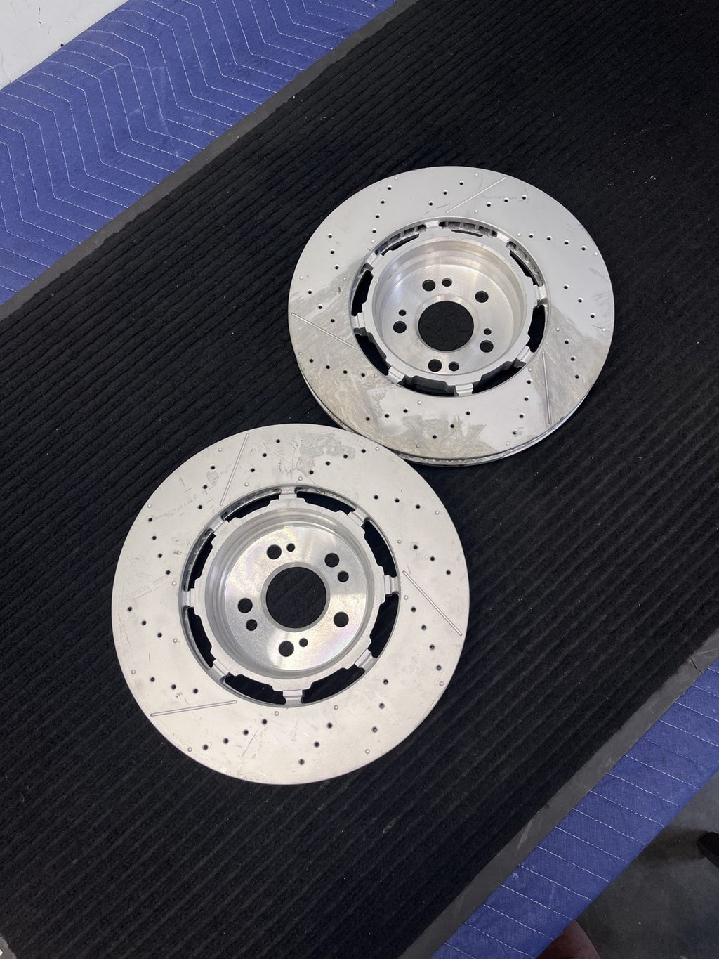 2021-2025 Mercedes-Benz GLE53 GLE63 GLS63 AMG Rear Brake Rotors Pair OEM A1674235401 - eBay image 3