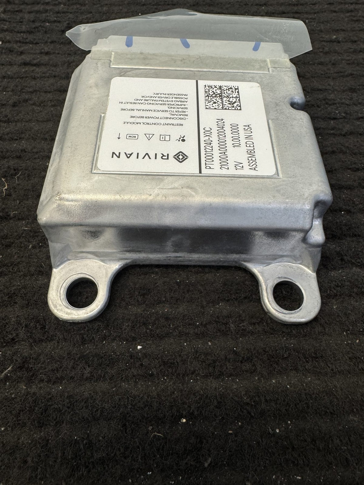 2022-2024 Rivian R1S R1T SRS Restraint Control Module OEM PT00012240-X0C - eBay image 5