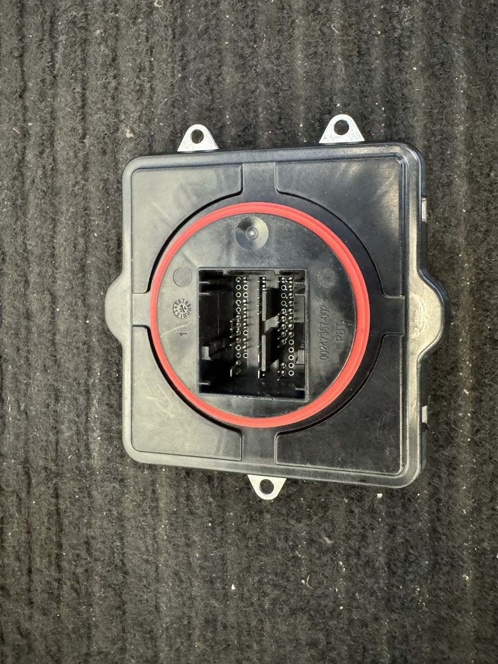 2025-2026 Rivian R1T R1S Left LED Headlight Control Module OEM PT00768736-B - eBay image 3
