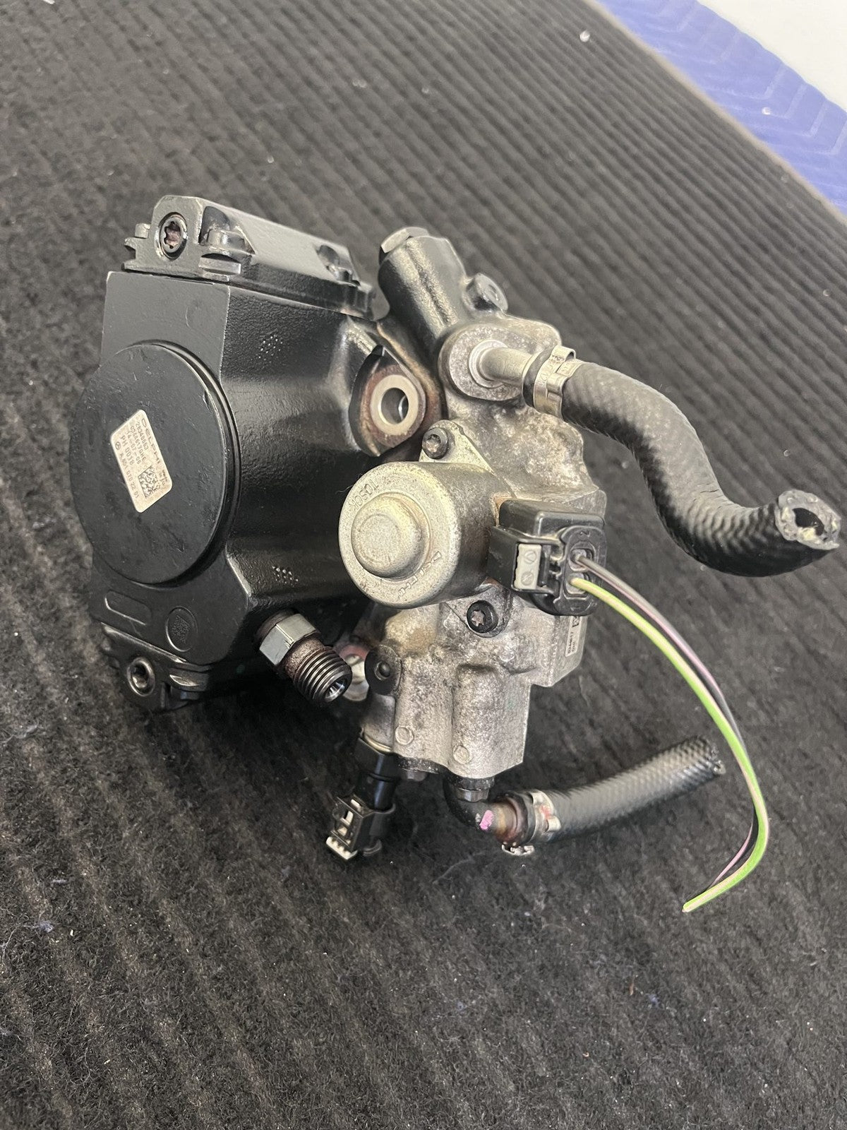 2014-2017 Mercedes-Benz Sprinter OM651 Diesel High Pressure Fuel Pump OEM A6510702201 - eBay image 2