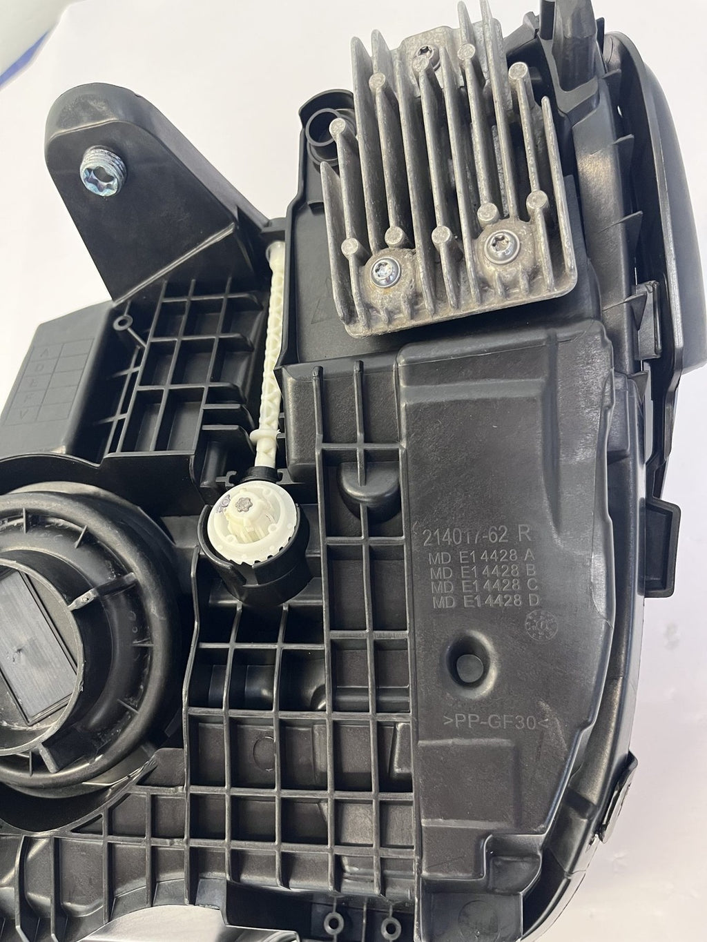 2019-20 Mercedes C-Class RH LED Headlight Aftermarket Refurbished A2059066104 - SKU P2601 - photo 9