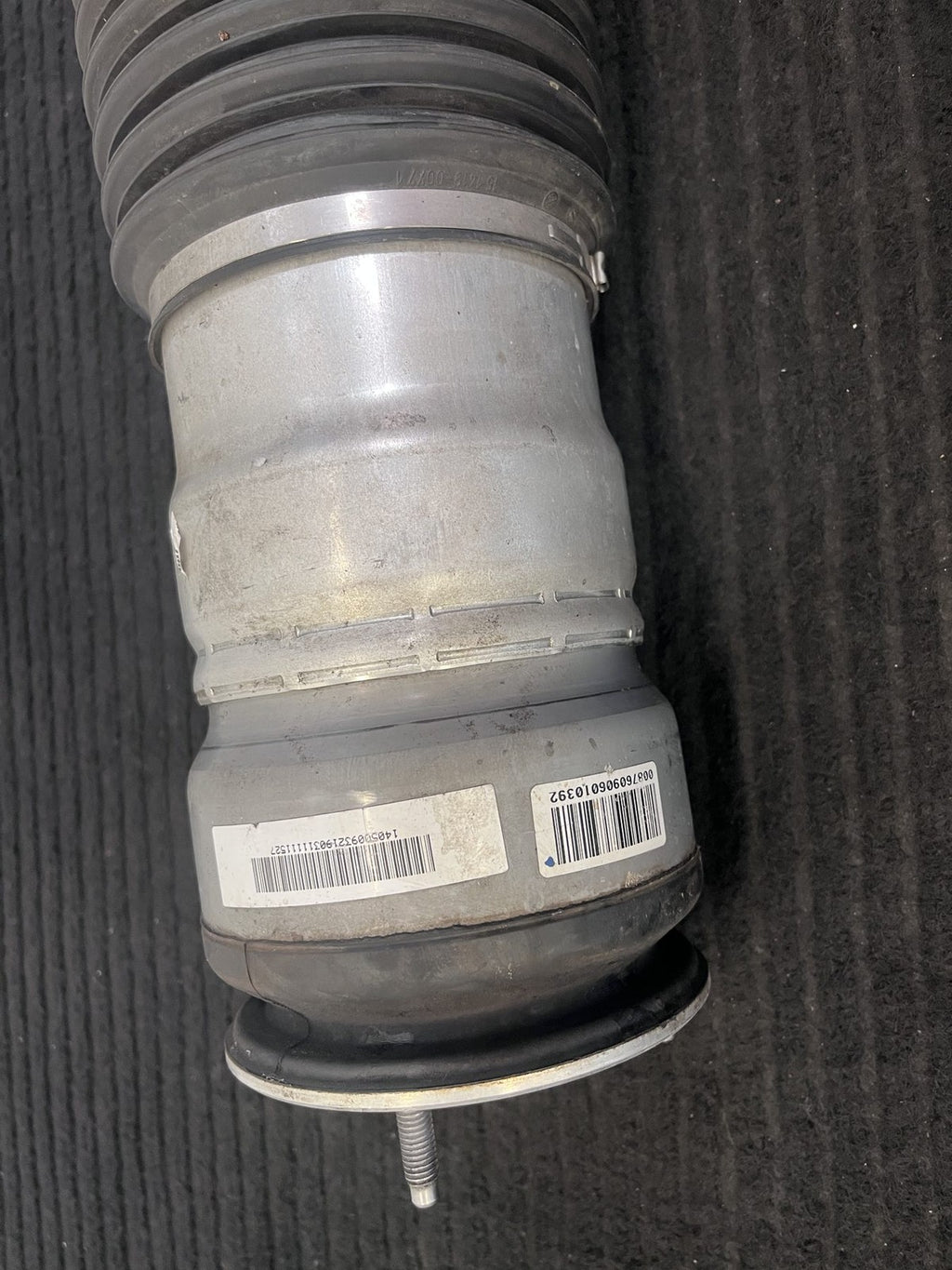 2010-2019 Rolls-Royce Ghost RR4 Front Left Air Suspension Strut OEM 37106892855 - eBay image 8