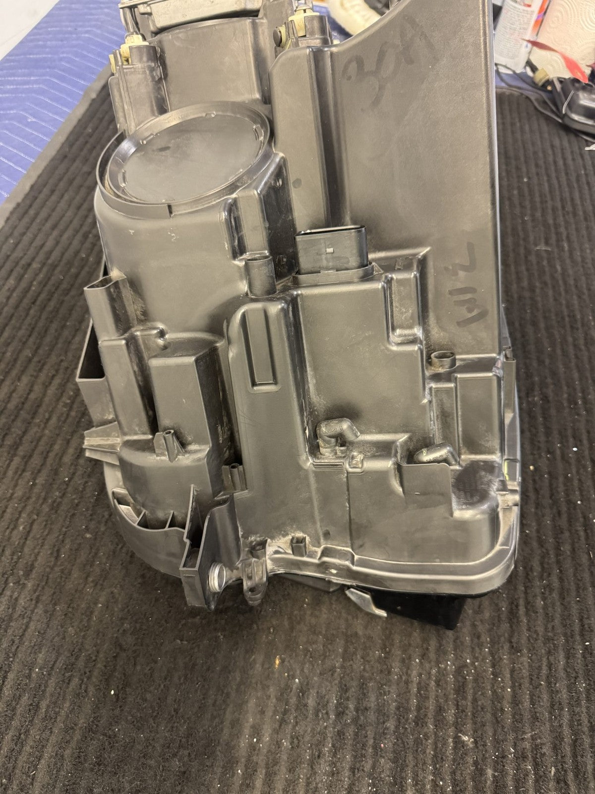 2018-2020 Volkswagen Atlas Right LED Headlight OEM 3CN941036B - eBay image 10
