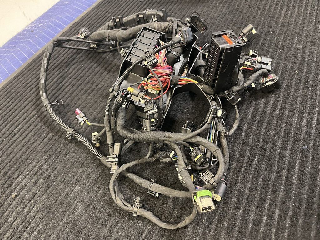 Mercedes-Benz M260 2.0L Engine Wiring Harness Loom Fuse Distribution Box OEM Used - eBay image 13