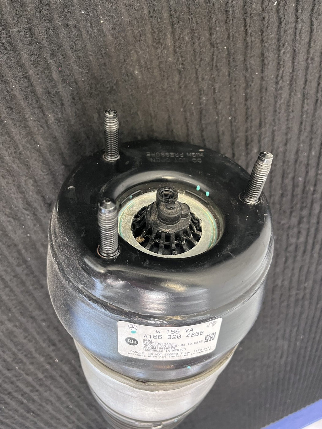 2012-2019 Mercedes-Benz Ml Gle Gl Gls W166 X166 Front Right Air Strut OEM A1663204866 - eBay image 4