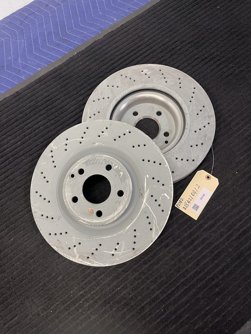 2015-2017 Mercedes-Benz CLS400 C218 Front Drilled Brake Rotors Pair OEM A2184210412 - eBay image 1