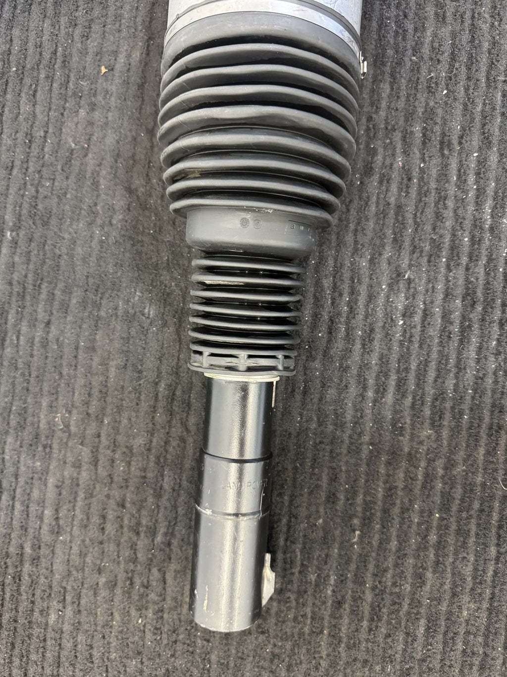 2017-2020 Land Rover Discovery L462 Front Right Air Strut OEM HY32-3C285-Be - eBay image 4