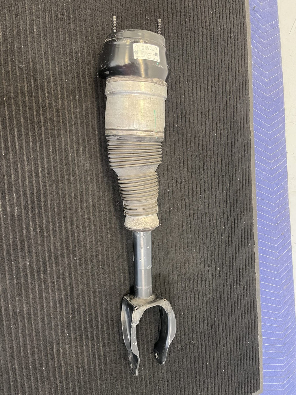 2012-2019 Mercedes-Benz Ml Gle Gl Gls Front Lh Air Strut OEM A1663204766 - eBay image 10
