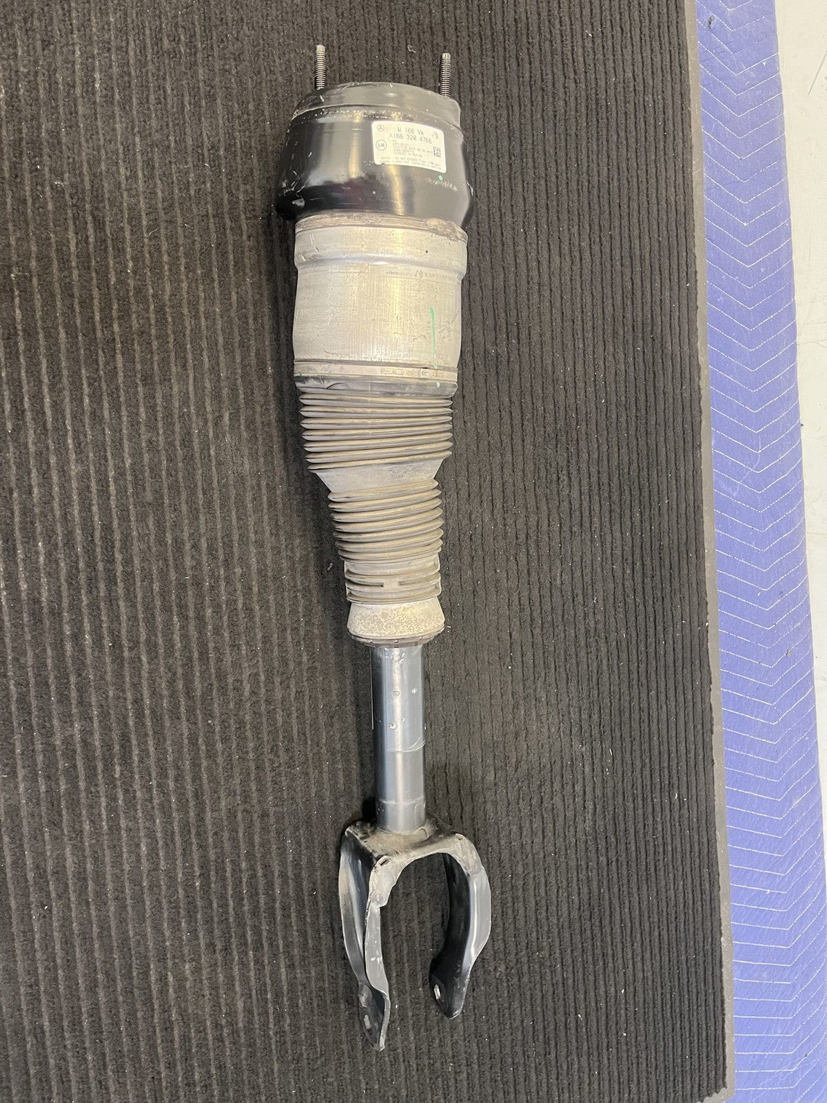 2012-2019 Mercedes-Benz Ml Gle Gl Gls Front Lh Air Strut OEM A1663204766 - eBay image 10