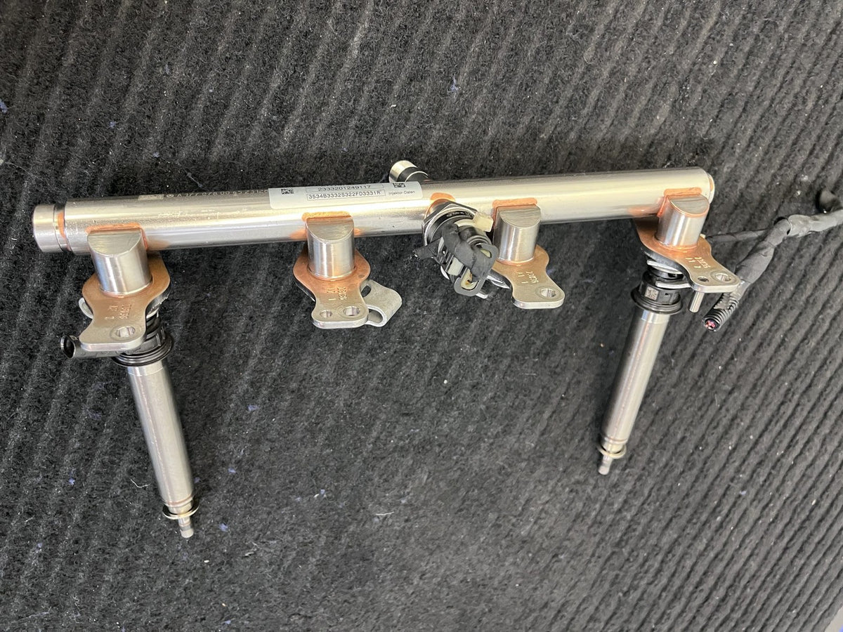 2015-2021 Mercedes-Benz AMG M177 V8 Fuel Rail 2 Injectors OEM A1770706600 - eBay image 5