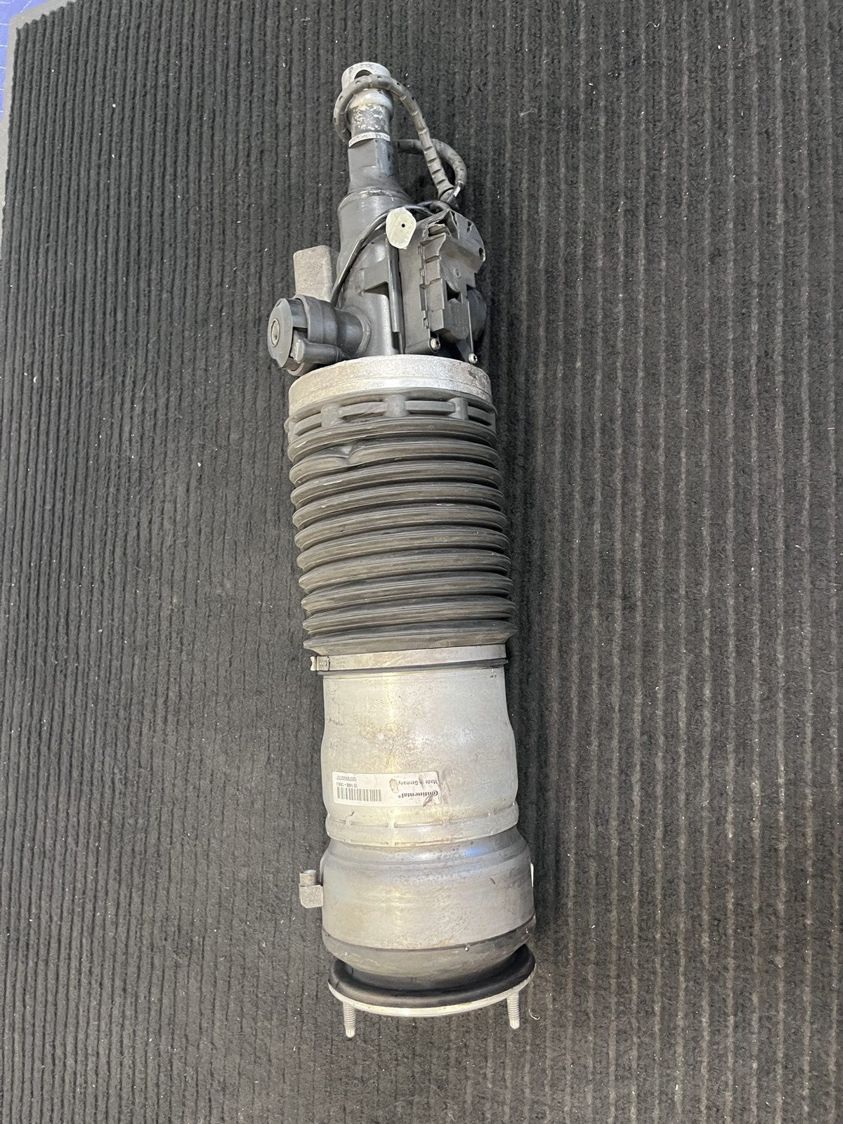 2010-2014 Rolls-Royce Ghost RR4 Front Left Air Suspension Strut OEM 37106862551 - eBay image 14