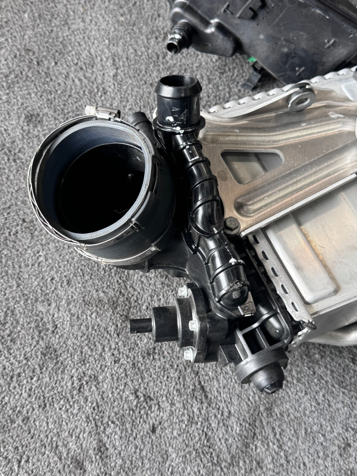 2020-2025 Mercedes GLB250 X247 2.0L Engine Intercooler OEM A2600906700 - eBay image 8