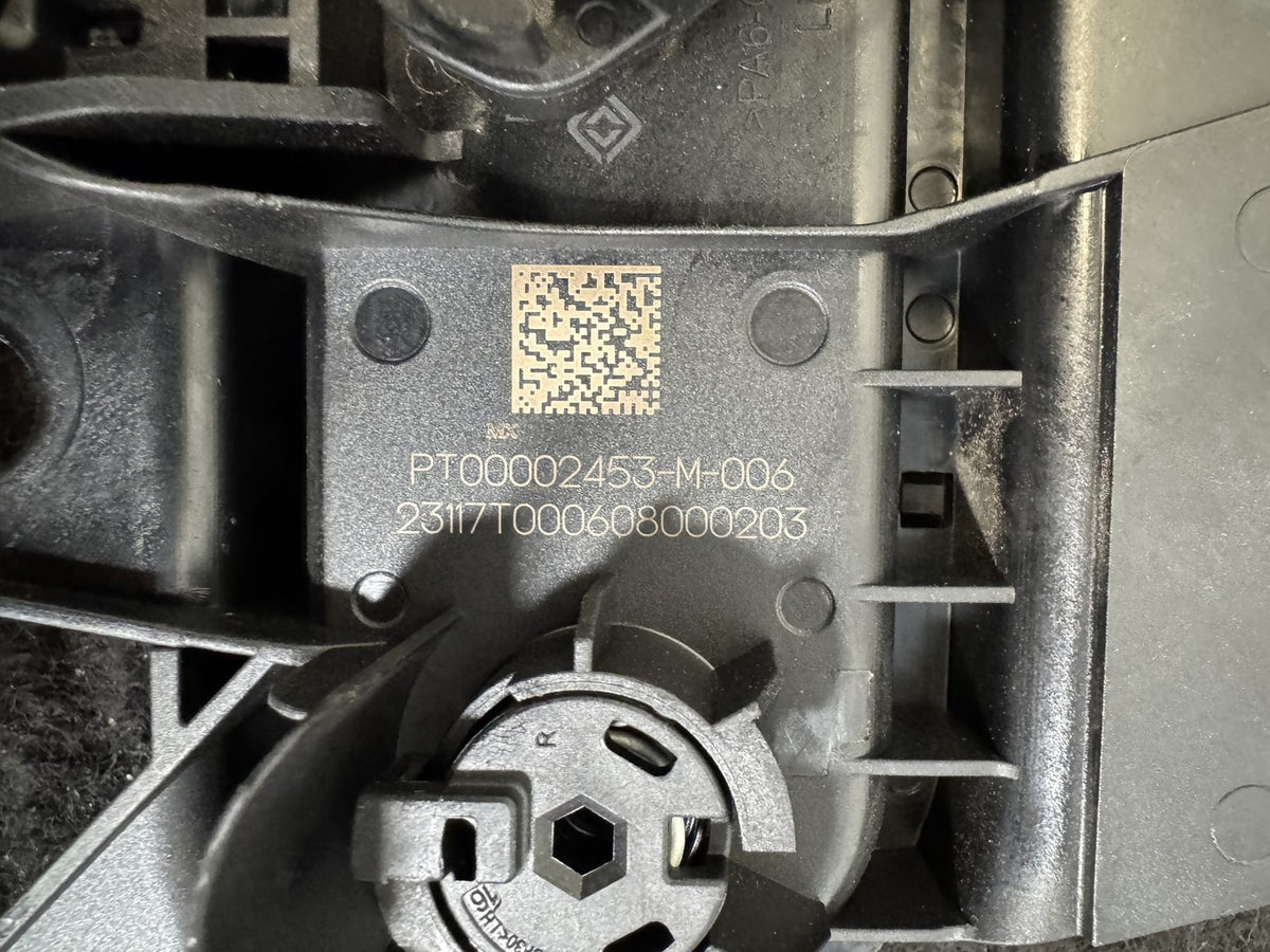 2022-2024 Rivian R1T R1S Front Left Exterior Door Handle OEM PT00002453-M-006 - eBay image 3