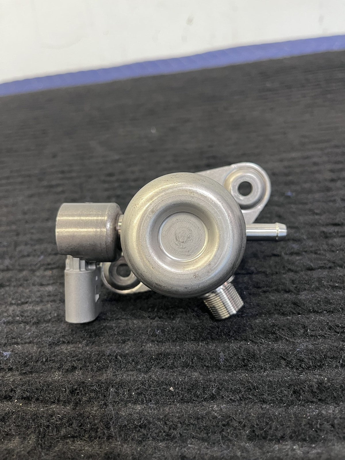 2015-2019 Mercedes-Benz C300 GLC300 E300 High Pressure Fuel Pump OEM A2740700501 - eBay image 7