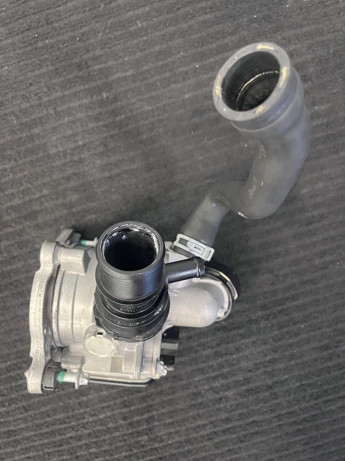 2024-2025 Mercedes-Benz CLA250 GLA250 CLA35 GLA35 GLB35 Water Pump OEM A2602004100 - eBay image 7