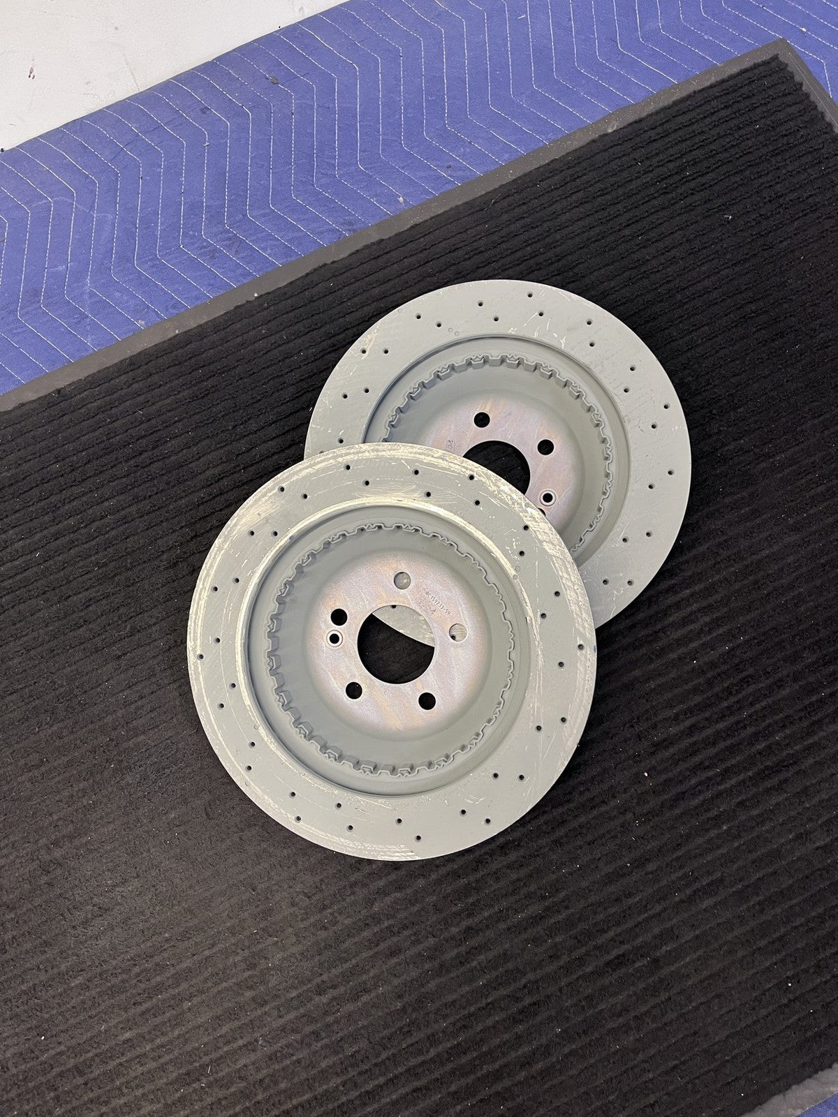 2014-2021 Mercedes-Benz S450 S550 S560 Rear Drilled Brake Rotors Pair OEM A2224231400 - eBay image 3