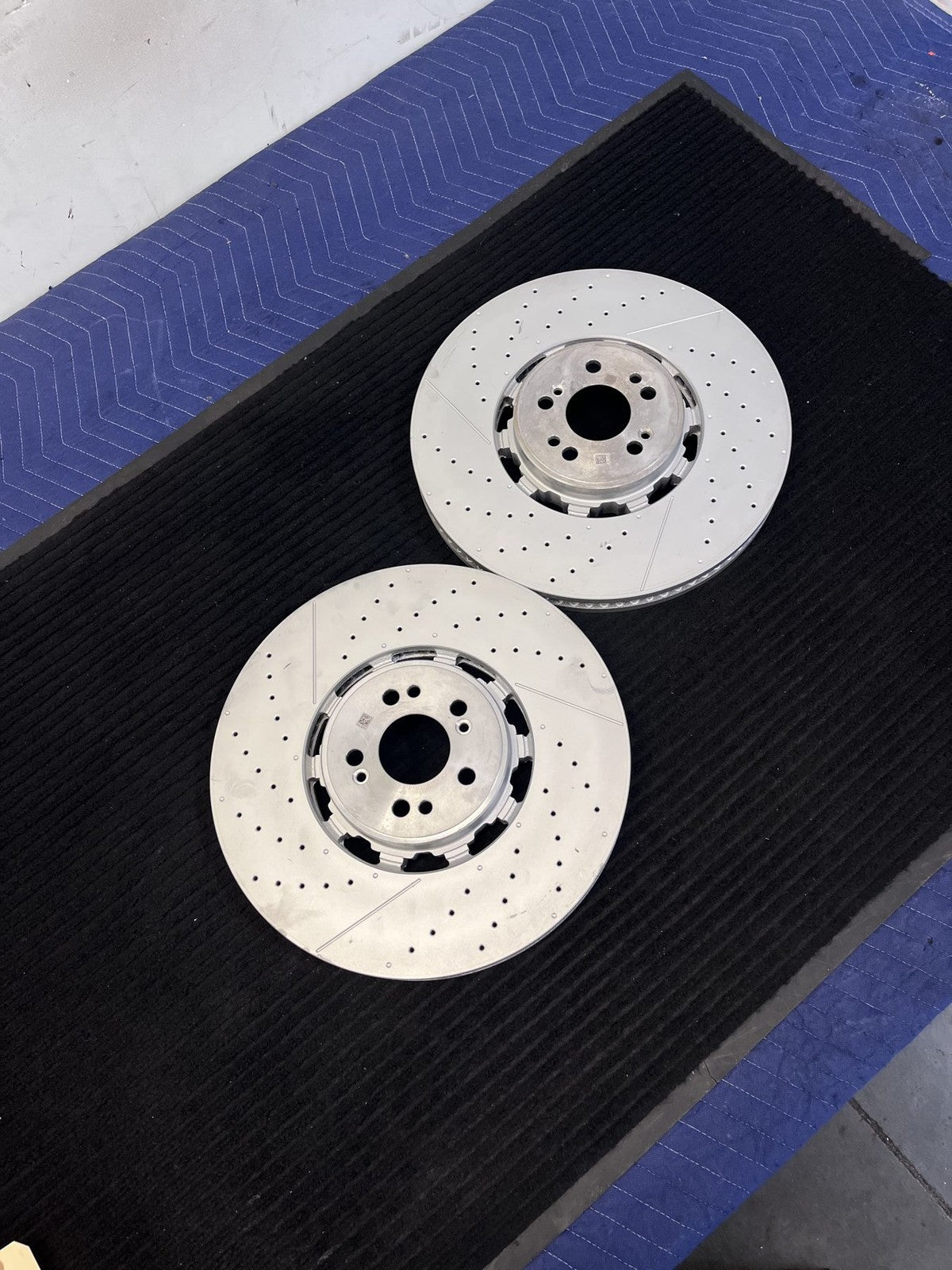 2021-2025 Mercedes-Benz GLE53 GLE63 GLS63 AMG Front Rotors Pair OEM A1674213600 - eBay image 5