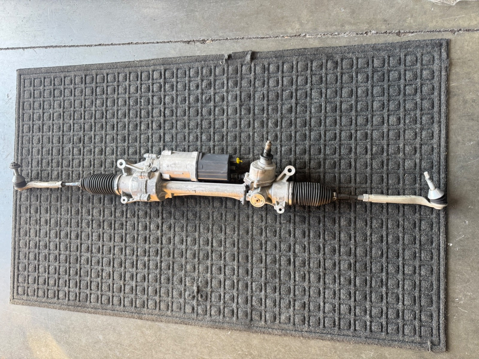 2021-2023 Mercedes E350 E450 CLS450 Steering Rack & Pinion OEM A2134603902 - eBay image 1