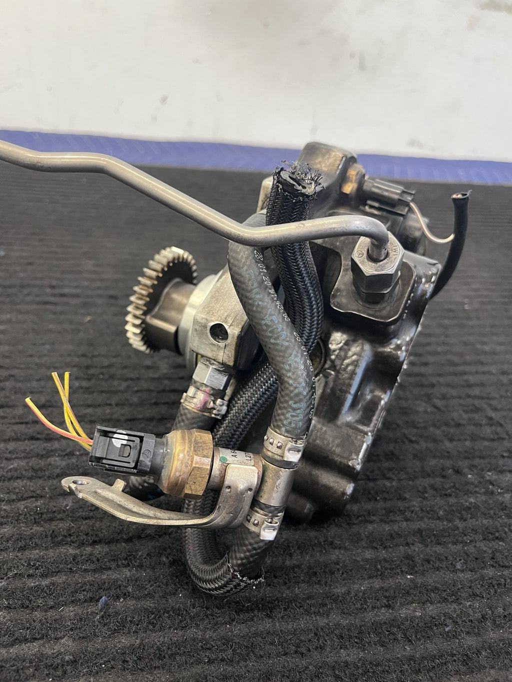 2010-2022 Mercedes-Benz Sprinter OM642 High Pressure Fuel Pump OEM A6420701101 - eBay image 10