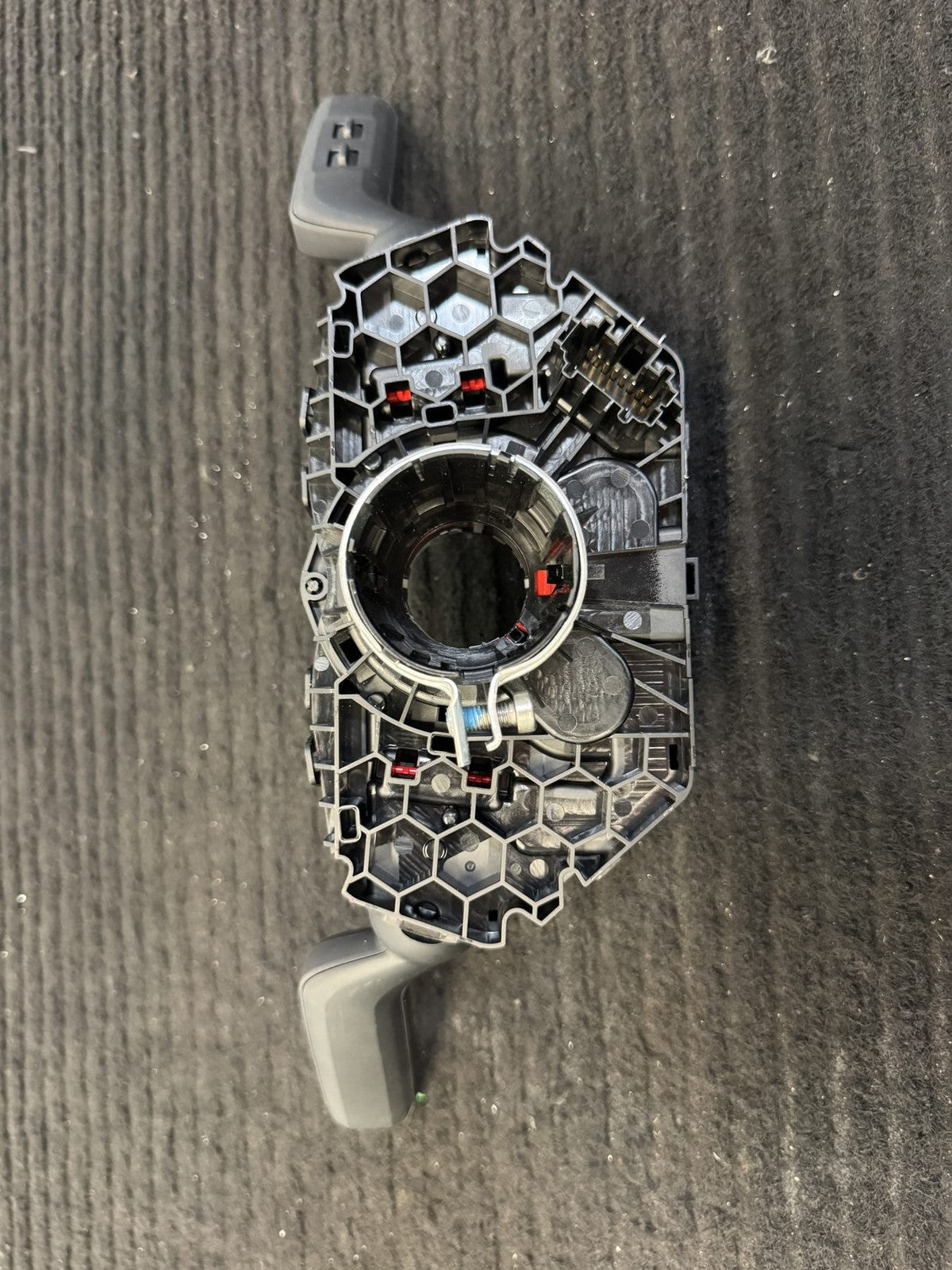2025 Rivian R1S Gen 2 Clockspring Combination Switch OEM PT00608015-F - eBay image 5