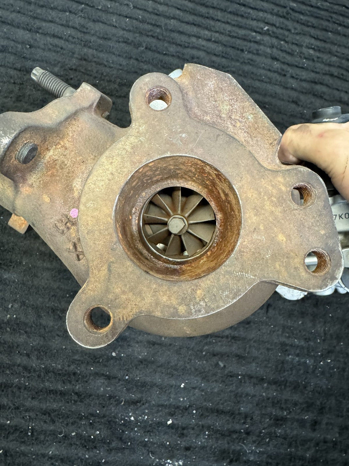 2007-2011 Toyota Land Cruiser 200 4.5L Rh Turbo OEM 17201-51020 - eBay image 6