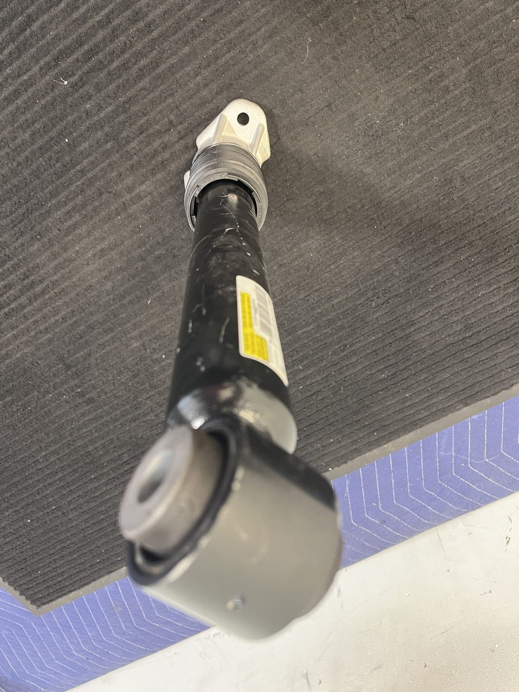 2020-2025 Mercedes-Benz Gle V167 Rear Left Shock Absorber OEM A1673202501 - eBay image 6