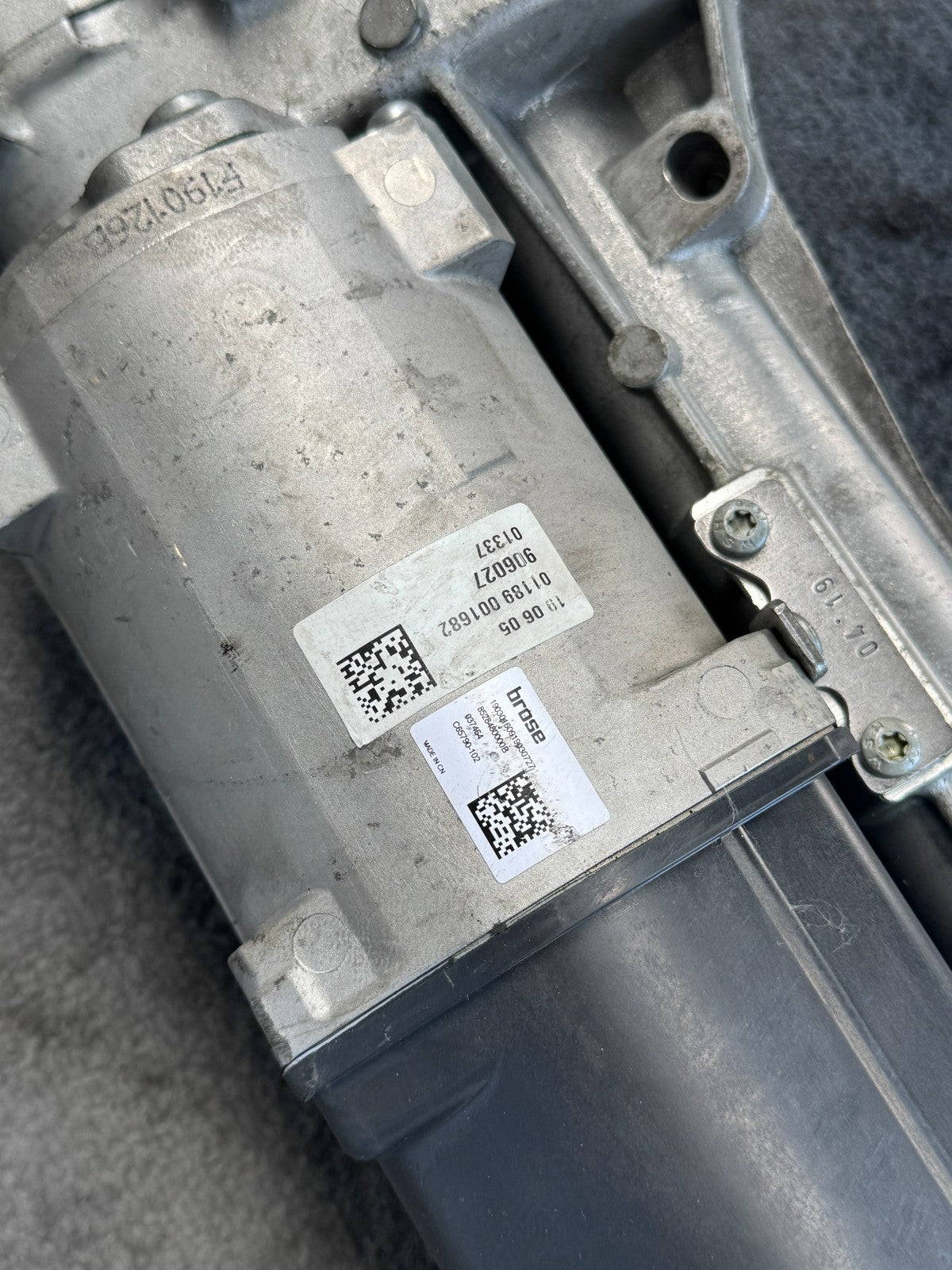 2015-2021 Mercedes C300 C400 C43 AMG 4Matic Steering Rack OEM 2054608102 - eBay image 2