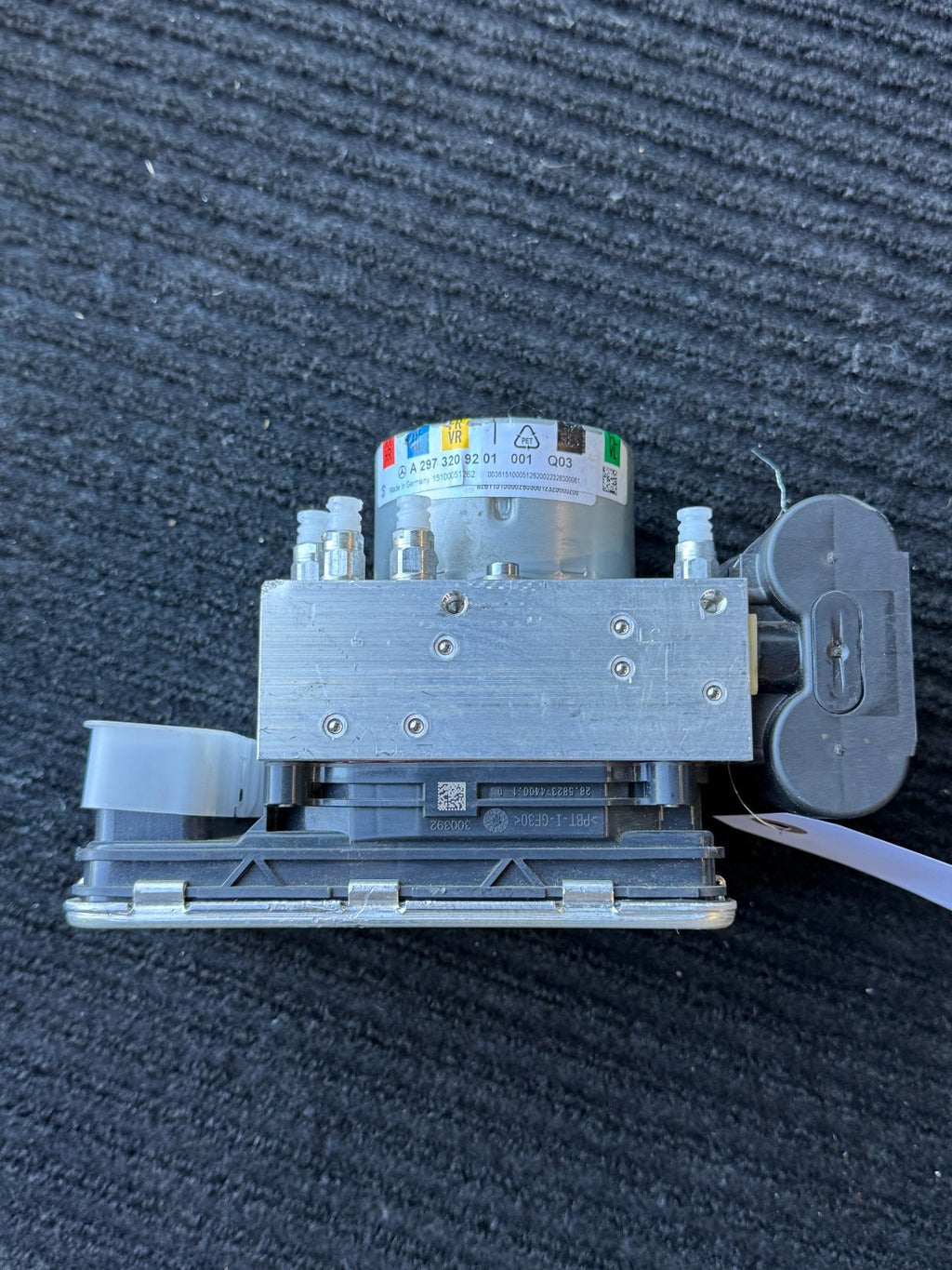 2021-2023 Mercedes EQS Air Suspension Compressor OEM A2973209201 Unused / Packaging May Vary - eBay image 2