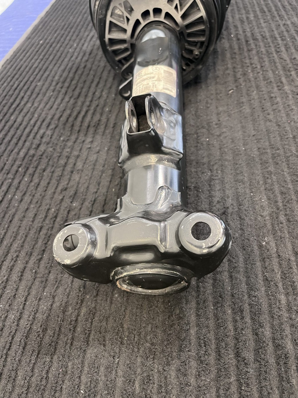2012-2018 Mercedes-Benz CLS550 CLS400 CLS63 Front Rh Airmatic Strut OEM A2183206613 - eBay image 2