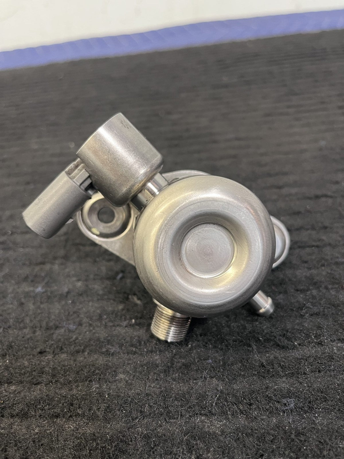2015-2019 Mercedes-Benz C300 GLC300 E300 High Pressure Fuel Pump OEM A2740700501 - eBay image 6