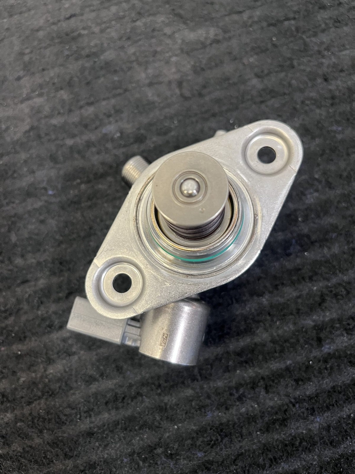2015-2019 Mercedes-Benz C300 GLC300 E300 High Pressure Fuel Pump OEM A2740700501 - eBay image 5