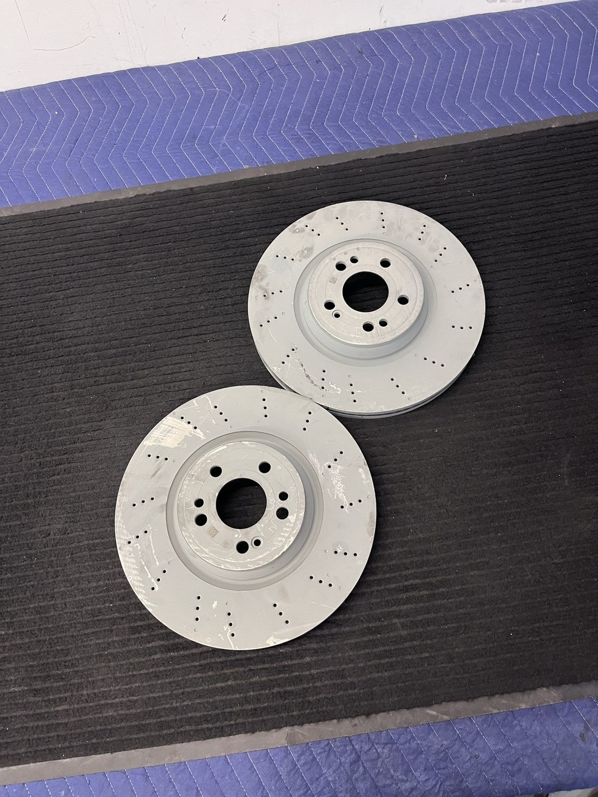 2020-2023 Mercedes-Benz GLE350 Front Drilled Brake Rotors Pair OEM A1674210801 - eBay image 5