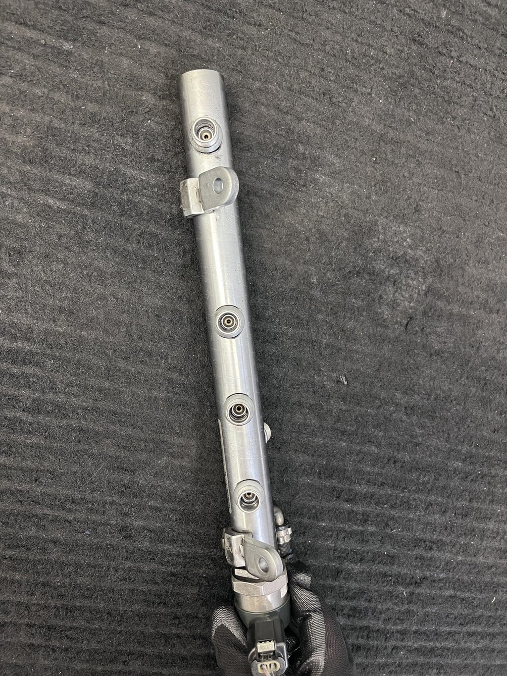 2010-2022 Mercedes-Benz Sprinter OM642 Left Fuel Rail OEM A6420702795 - eBay image 6