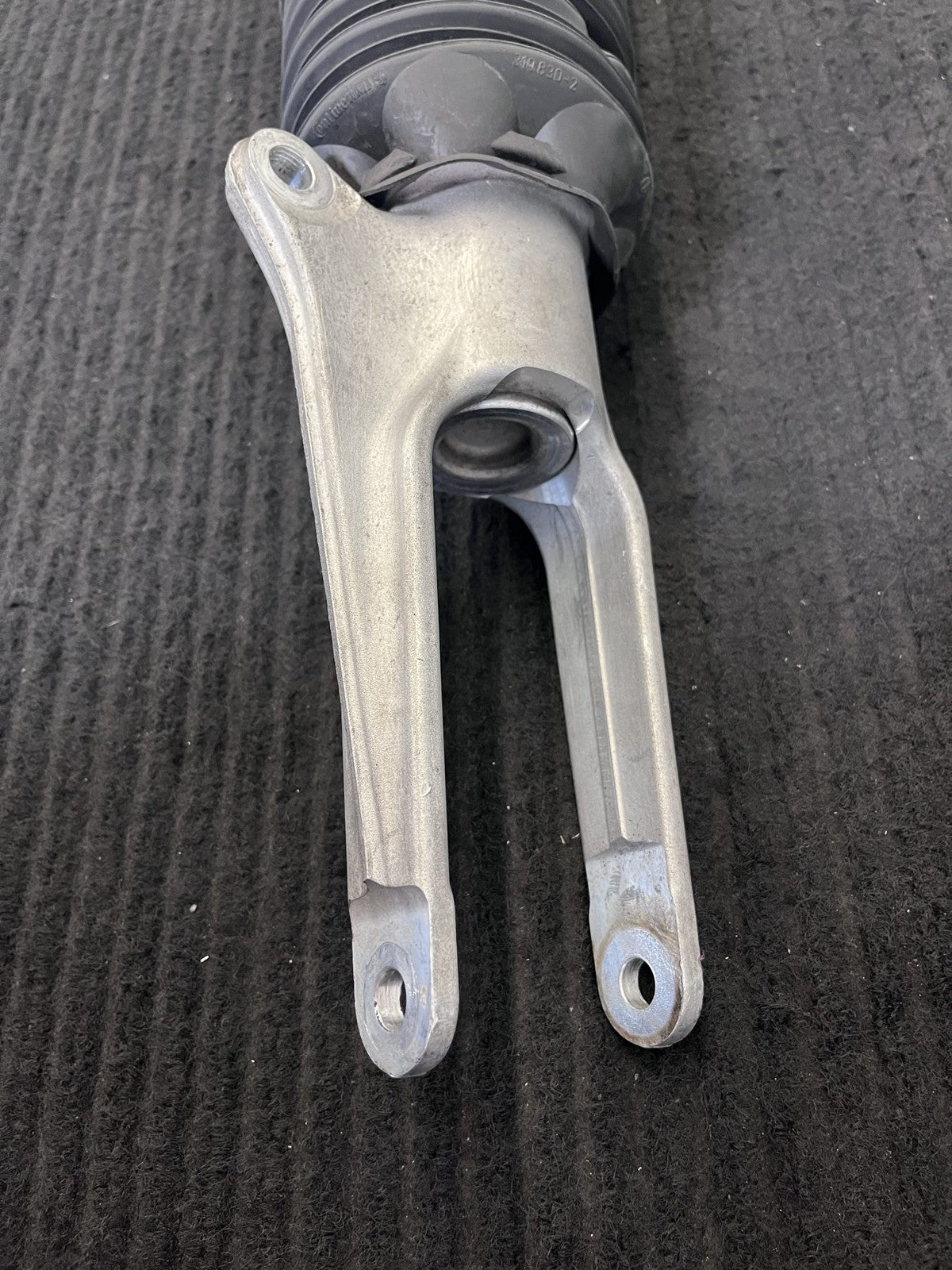 2010-2013 Porsche Panamera 970 Front Right Air Suspension Strut OEM 97034305215 - eBay image 3