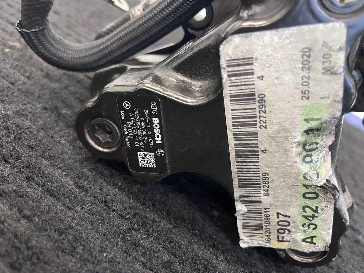 2010-2022 Mercedes-Benz Sprinter OM642 High Pressure Fuel Pump OEM A6420701101 - eBay image 2