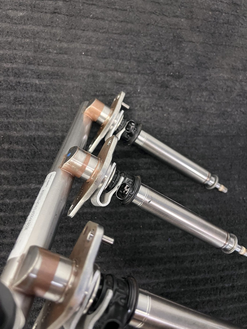 2015-2019 Mercedes-Benz C300 GLC300 E300 Fuel Rail 4 Injectors OEM A2740700995 - eBay image 7
