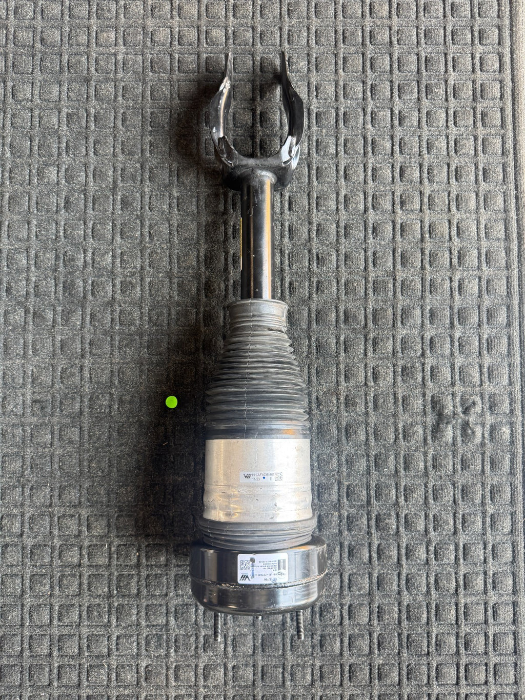 2020-2026 Mercedes GLS450 Front Left Air Strut Shock OEM A1673206900 - eBay image 4
