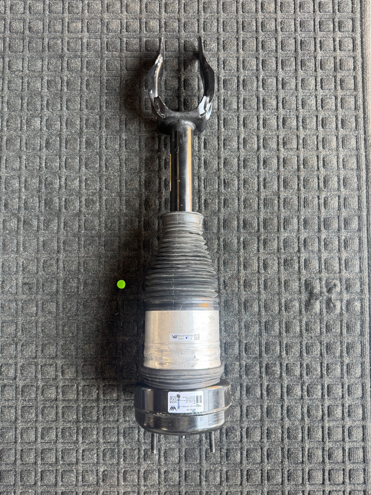 2020-2026 Mercedes GLS450 Front Left Air Strut Shock OEM A1673206900 - eBay image 4
