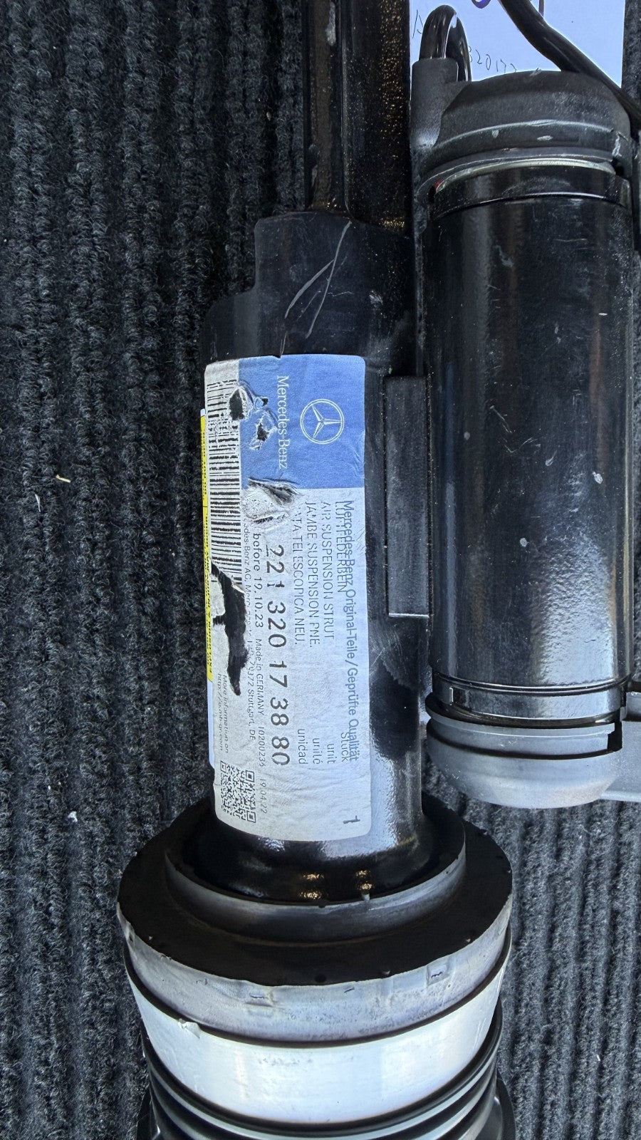 07-13 Mercedes S550 CL550 W221 C216 Front Left Shock Strut A2213201738 OEM - eBay image 3