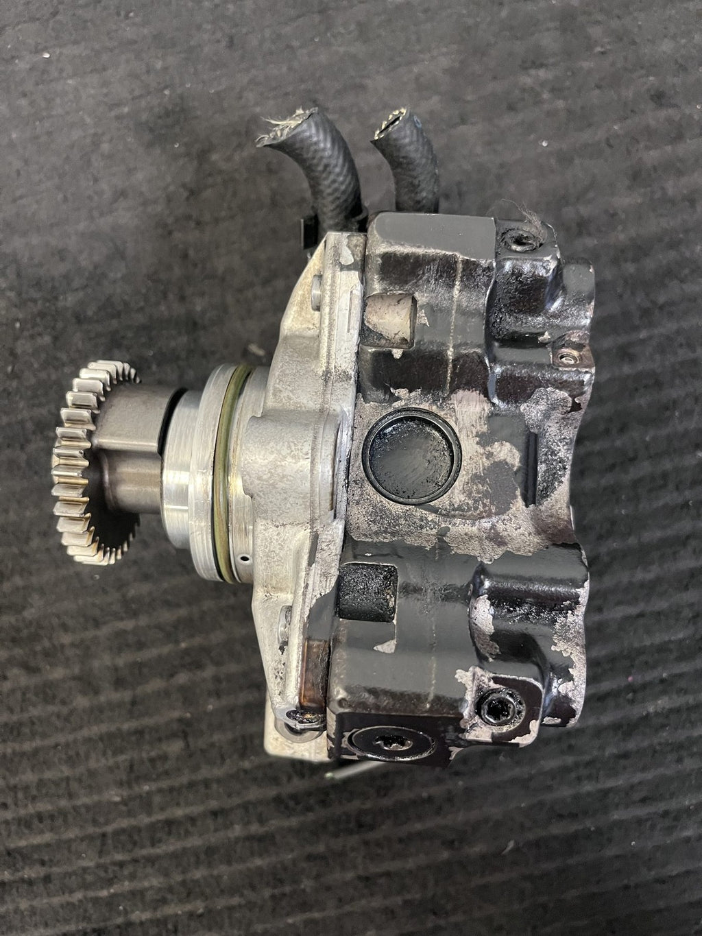 2010-2022 Mercedes-Benz Sprinter OM642 High Pressure Fuel Pump OEM A6420701101 - eBay image 5