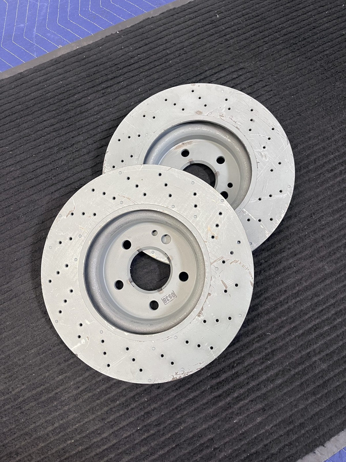 2014-2020 Mercedes-Benz CLA250 GLA250 Sport Front Drilled Rotors Pair OEM A2464212712 - eBay image 4