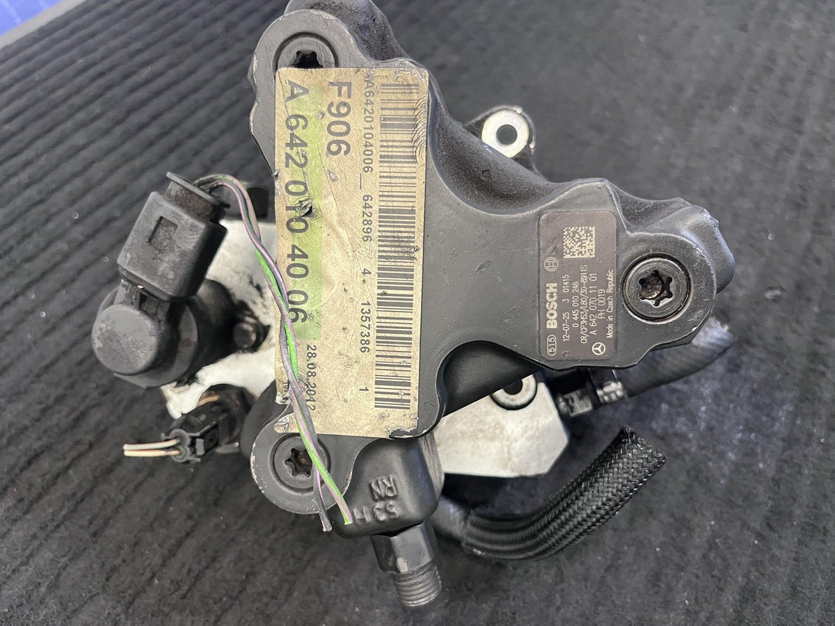 2010-2022 Mercedes-Benz Sprinter OM642 High Pressure Fuel Pump OEM A6420701101 - eBay image 2