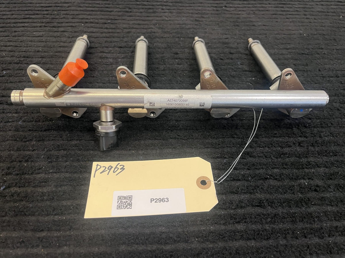 2015-2019 Mercedes-Benz C300 GLC300 E300 Fuel Rail 4 Injectors OEM A2740700995 - eBay image 1