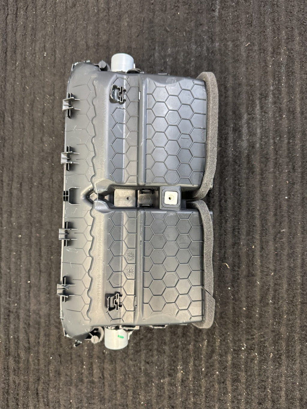 2022-2024 Rivian R1T R1S Front Center Dash Ac Air Vent Grille OEM 2636419B - eBay image 5