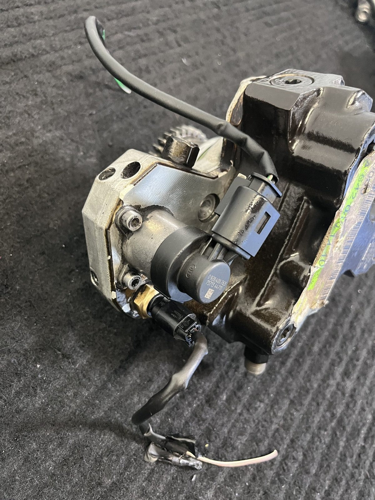 2010-2022 Mercedes-Benz Sprinter OM642 High Pressure Fuel Pump OEM A6420701101 - eBay image 8