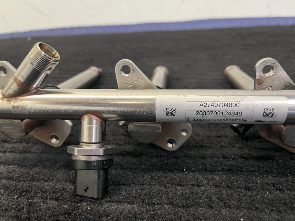 2016-2021 Mercedes-Benz C63 AMG Fuel Rail 4 Injectors OEM A2740704800 - eBay image 2