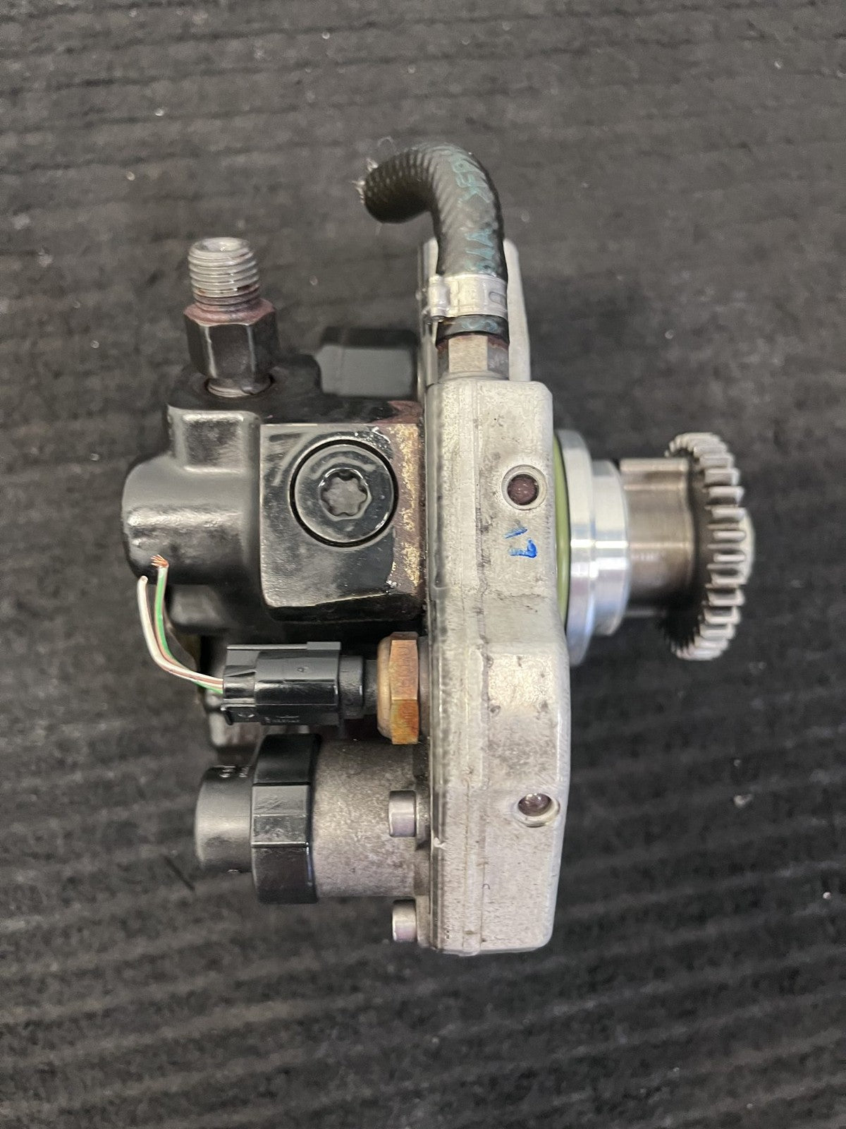 2010-2022 Mercedes-Benz Sprinter OM642 High Pressure Fuel Pump OEM A6420701101 - eBay image 7